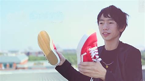 滑板鞋歌曲(滑板鞋歌曲原唱)縮略圖