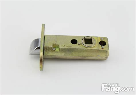 門鎖舌頭彈不出來怎么修(門鎖舌頭彈不出來怎么修視頻)縮略圖
