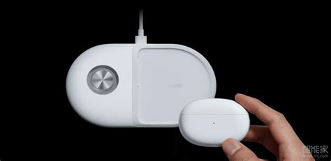 無線耳機(jī)充電倉正確充電方法(無線耳機(jī)充電倉正確充電方法視頻)縮略圖