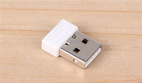 無線鼠標接收器可以通用嗎(無線鼠標接收器丟了可以配嗎)縮略圖