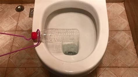 馬桶堵了如何自己快速疏通(馬桶堵了如何自己快速疏通 妙招)縮略圖
