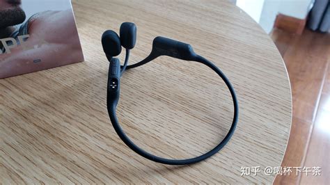 骨傳導藍牙耳機是什么意思(骨傳導藍牙耳機是什么意思呢)縮略圖