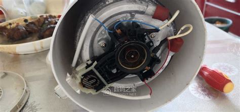 熱水壺不加熱了怎么回事怎么修,熱水壺不熱的原因及解決方法縮略圖
