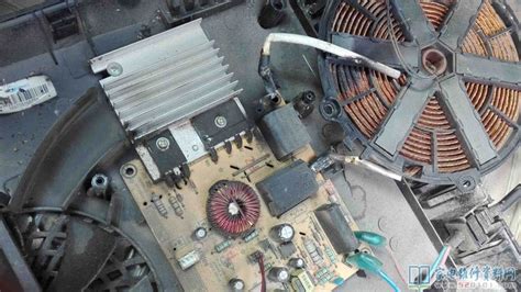 電磁爐不通電什么原因和修法,電磁爐不通電的原因及處理方法縮略圖