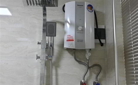 熱水器顯示e1是什么問題(熱水器顯示e1是什么問題怎么處理)縮略圖