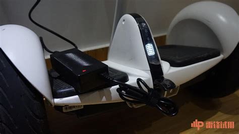 平衡車充電器(平衡車充電器三孔插頭)縮略圖