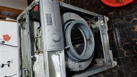 滾筒洗衣機怎么拆開清洗(滾筒洗衣機怎么拆開清洗污垢)縮略圖