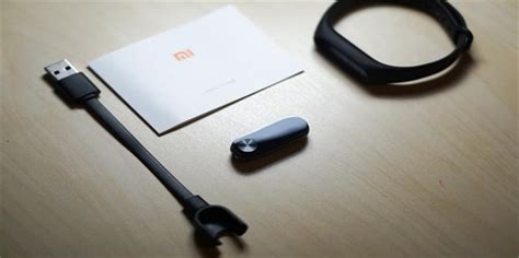 手環充電怎么充(手環充電怎么充視頻教程)縮略圖