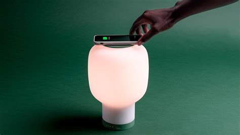 臺燈可以邊充電邊使用嗎(充電臺燈可以邊充電邊使用嗎)縮略圖