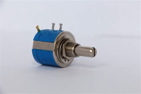 電位器圖片及型號(電位器圖片及型號WT)縮略圖