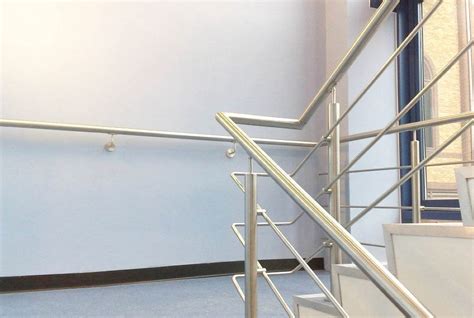 樓梯扶手廠家批發市場,樓梯扶手廠家批發市場金華縮略圖