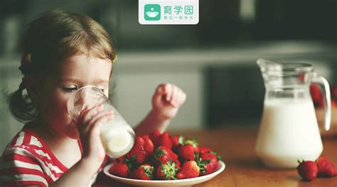 養樂多小孩子可以喝嗎,養樂多小孩可以喝嗎縮略圖 養樂多小孩子可以喝嗎,養樂多小孩可以喝嗎縮略圖