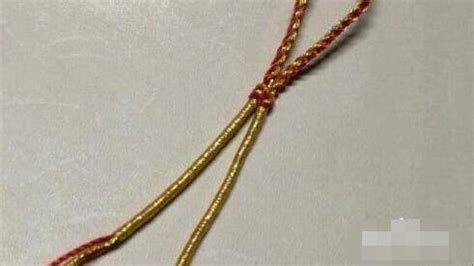 吊墜繩兩頭可滑動(dòng)的活扣圖解,吊墜繩兩頭可滑動(dòng)的活扣圖解視頻縮略圖