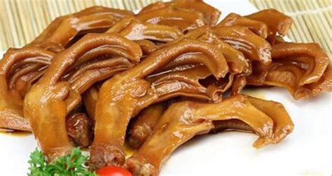 久久鴨脖鹵菜香料配方,久久鴨脖的鹵料配方縮略圖