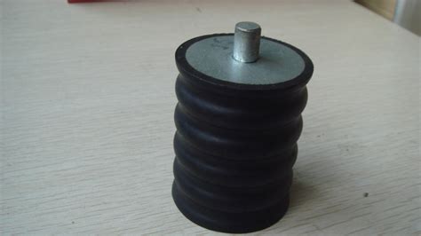 減震器緩沖橡膠,減震器緩沖橡膠壞了有什么影響縮略圖