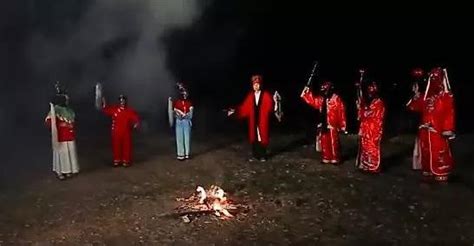 掃把鬼苗族版第4集(苗族電影掃把鬼翻譯版)縮略圖