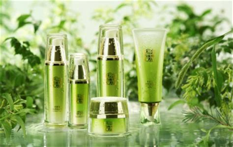 佰草集太極啵啵精華水(佰草集太極啵啵精華水測評)縮略圖