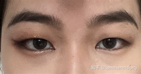 睫毛膏老是會暈染下眼皮怎么辦,睫毛膏老是會暈染下眼皮怎么辦啊縮略圖