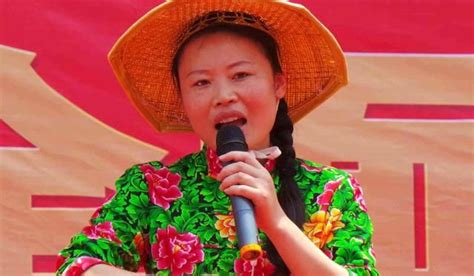 草帽姐(草帽姐和李超現(xiàn)在怎么樣)縮略圖