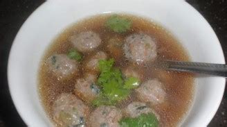 肉丸子湯的做法,肉丸子湯的做法正宗做法縮略圖