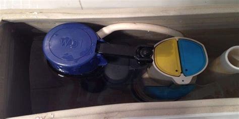 汽車水箱漏水修理多少錢,汽車水箱漏水維修一般多少錢縮略圖
