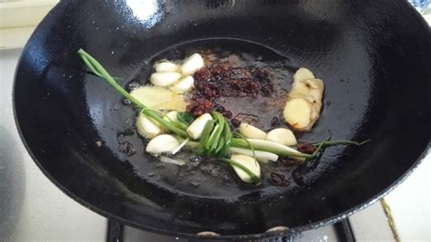 肉蟹煲專用醬料配方,肉蟹煲家庭版醬料配方縮略圖