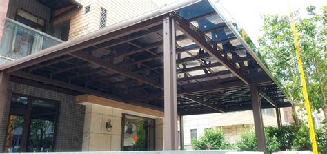 雨棚用什么材料經久耐用,雨棚用什么材料經久耐用又好用縮略圖
