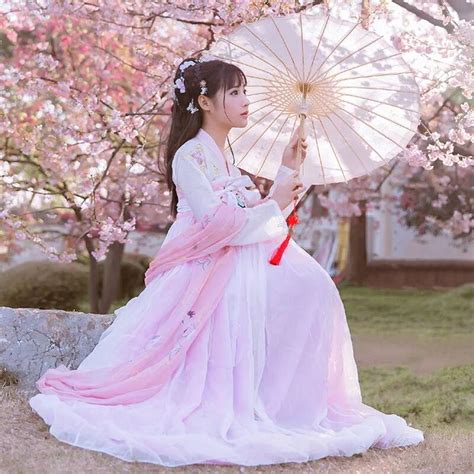 漢族服飾女裝(漢族服飾女裝夏季)縮略圖