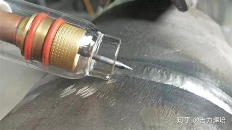焊錫的技巧和方法,焊錫的技巧和方法視頻教程縮略圖