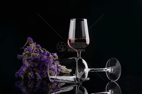 紅酒圖片唯美酒杯,紅酒圖片唯美酒杯 實(shí)拍縮略圖