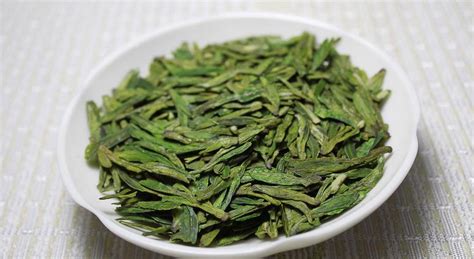龍井茶怎么分辨好壞(龍井茶怎么分辨好壞圖解)縮略圖