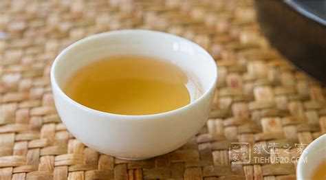 福鼎白茶怎么喝才正確方法,福鼎白茶餅的正確沖泡方法縮略圖