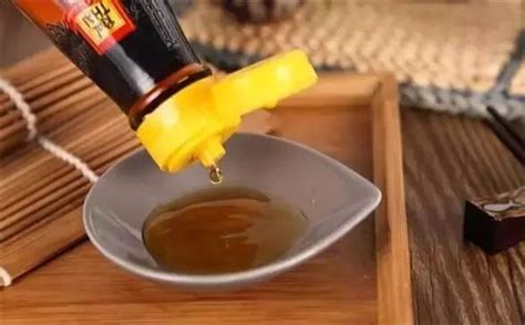 生抽和味極鮮醬油一樣嗎,味極鮮醬油和生抽有什么區別縮略圖