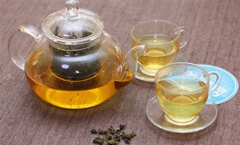 茶壺泡茶(茶壺泡茶和蓋碗泡茶的區別)縮略圖