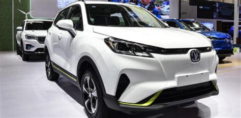 新款汽車10萬左右suv(汽車10萬元左右suv)縮略圖