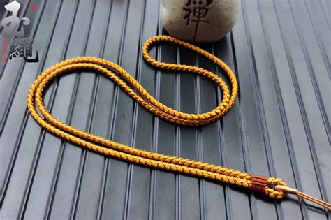 吊墜掛繩(吊墜掛繩編織方法視頻)縮略圖