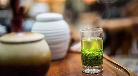 普洱生茶對胃的傷害,胃病最怕三種茶縮略圖