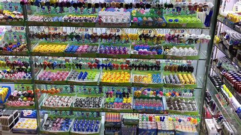 小玩具批發(fā)地攤(小玩具批發(fā)地攤夜光)縮略圖