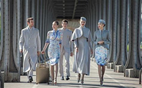 空姐制服裝視頻,空姐制服怎么穿視頻縮略圖