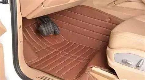 汽車腳墊全包好還是半包好(汽車腳墊選哪種最好)縮略圖
