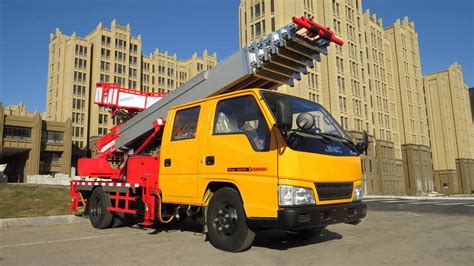 登高車24米多少錢一輛,升降車20米多少錢一臺縮略圖