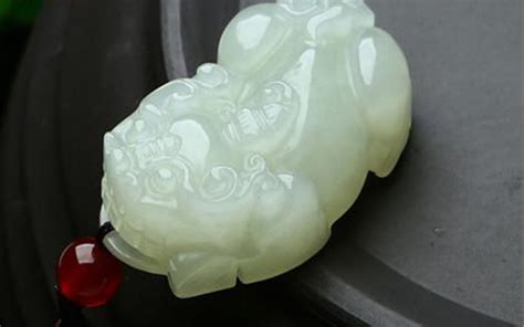 貔貅寓意是什么(翡翠貔貅寓意是什么)縮略圖