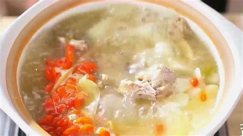 高壓鍋燉雞,高壓鍋燉雞多長時間縮略圖