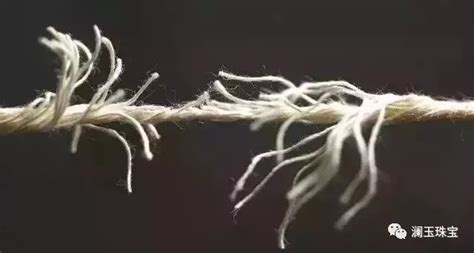 玉佩碎了代表什么征兆(玉佩碎了代表什么征兆,碎了找不到了)縮略圖