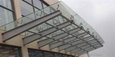 雨棚多少錢一米(雨棚多少錢一米合適)縮略圖