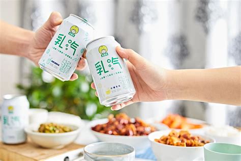 優酸乳和酸酸乳有什么區別,優酸乳和酸酸乳有什么區別嗎縮略圖