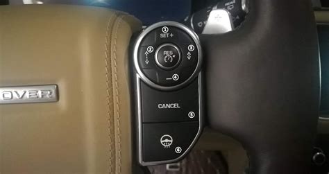 路虎車標方向盤圖片(路虎車標方向盤)縮略圖
