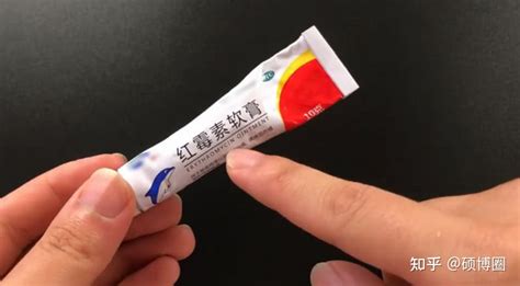 紅霉素軟膏功效與作用,紅霉素軟膏功效與作用能否治理痘痘縮略圖