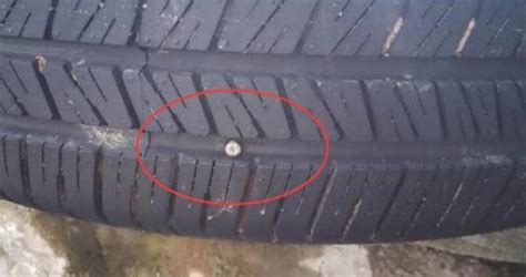 學步車輪子被頭發纏住了怎么弄下來,學步車輪子的拆開教程縮略圖