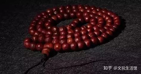 手串怎樣盤玩才能形成包漿(天珠怎么盤玩才有包漿)縮略圖